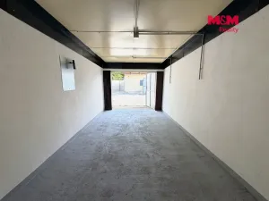 Pronájem garáže, Ostrava, Bartošova, 18 m2