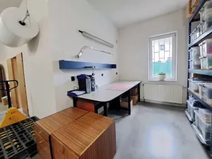 Pronájem skladu, Tečovice, 706 m2