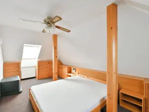 Pronájem rodinného domu, Praha - Štěrboholy, K valu, 220 m2