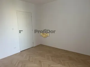 Pronájem bytu 3+1, Valašské Meziříčí, Tolstého, 73 m2
