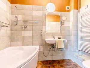 Prodej rodinného domu, Očihov, 497 m2