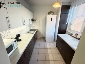 Prodej bytu 4+1, Chropyně, Nádražní, 75 m2