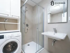 Pronájem bytu 1+kk, Brno, třída Generála Píky, 35 m2