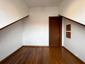 Prodej bytu 3+kk, Praha - Vyšehrad, Neklanova, 53 m2
