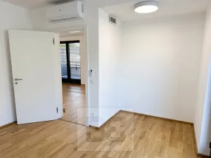 Pronájem bytu 2+kk, Praha - Žižkov, Kaplířova, 53 m2