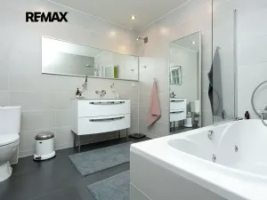 Pronájem rodinného domu, Praha - Nebušice, Na Malé Šárce, 302 m2