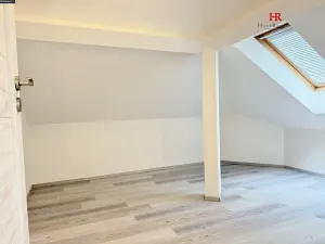 Pronájem bytu 4+1, Benešov, Antuškova, 114 m2