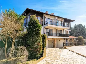 Prodej bytu 3+kk, Bjala, Bulharsko, 69 m2