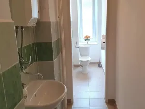Pronájem kanceláře, Broumov, Československé armády, 15 m2