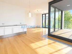 Pronájem bytu 2+kk, Praha - Nusle, K sídlišti, 81 m2
