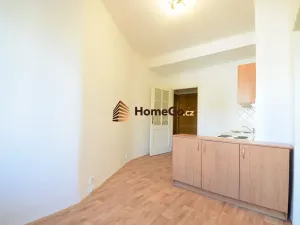 Pronájem bytu 2+kk, Praha - Nusle, Lounských, 51 m2