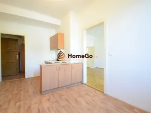 Pronájem bytu 2+kk, Praha - Nusle, Lounských, 51 m2