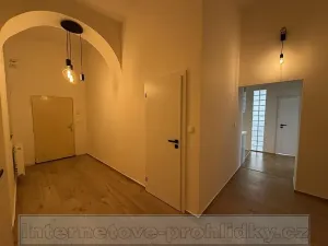 Pronájem bytu 2+1, Praha - Vinohrady, 73 m2