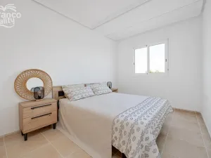 Prodej bytu 4+kk, San Fulgencio, Alicante, Španělsko, 93 m2