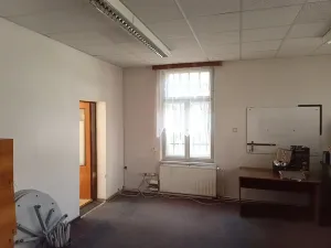 Prodej komerční nemovitosti, Jablonec nad Nisou, Vítězslava Nezvala, 680 m2
