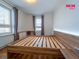 Pronájem bytu 2+kk, Plzeň - Jižní Předměstí, U Borských kasáren, 44 m2