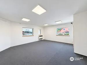 Pronájem kanceláře, Velká Bíteš, Lánice, 43 m2