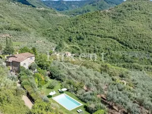 Prodej vily, Loro Ciuffenna, Itálie, 285 m2
