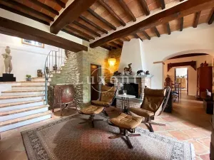 Prodej vily, Cortona, Itálie, 250 m2