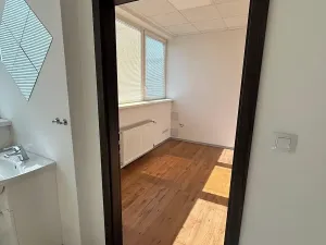 Pronájem kanceláře, Kolín, Plynárenská, 28 m2