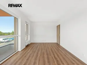 Prodej bytu 2+kk, Praha - Černý Most, Arnošta Valenty, 59 m2