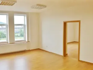 Pronájem kanceláře, Ústí nad Labem, Žižkova, 200 m2