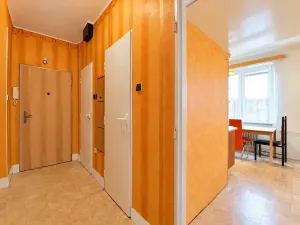 Prodej bytu 2+1, Ostrava, Maďarská, 58 m2