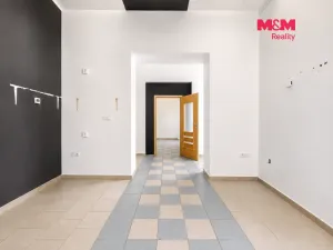 Pronájem obchodního prostoru, Náchod, Parkány, 110 m2