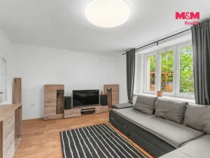 Prodej rodinného domu, Peruc - Černochov, 288 m2