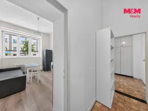 Prodej bytu 1+1, Praha, Bělohorská, 43 m2