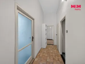 Prodej bytu 1+1, Praha, Bělohorská, 43 m2