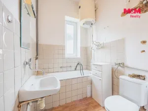 Prodej bytu 2+1, Úpice, Puškinova, 336 m2