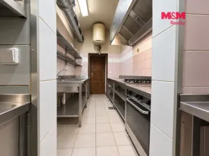 Pronájem restaurace, Kostelec nad Černými lesy - Kostelec nad Černými Lesy, náměstí Smiřických, 71 m2