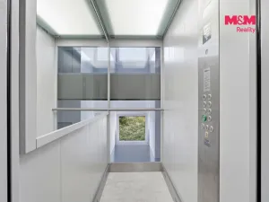 Prodej bytu 2+1, Česká Lípa, Železničářská, 61 m2