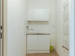 Pronájem kanceláře, Bílovice nad Svitavou, 87 m2