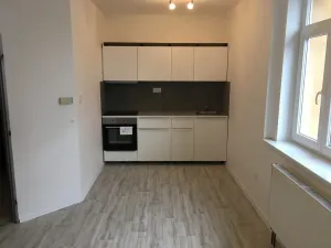 Pronájem bytu 2+kk, Čáslav - Čáslav-Nové Město, Jablonského, 57 m2