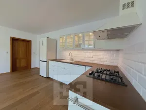 Pronájem bytu 3+kk, Jičín, Barákova, 70 m2