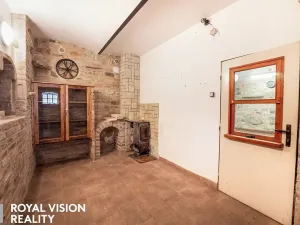 Prodej vinného sklepa, Březí, 76 m2