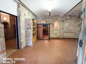 Prodej vinného sklepa, Březí, 76 m2