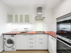 Pronájem bytu 3+kk, Praha, Lucemburská, 44 m2