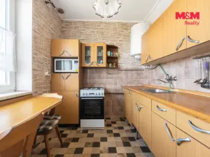 Prodej bytu 3+1, Roštín, 74 m2