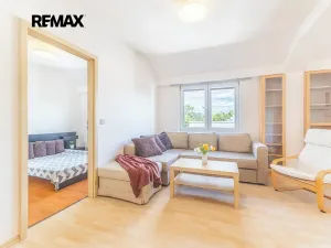 Prodej bytu 2+kk, Dobřichovice, Za Parkem, 42 m2