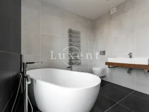 Prodej rodinného domu, Velké Popovice, Malostranská, 350 m2