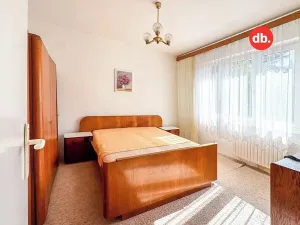 Prodej bytu 2+1, Nová Role, Rolavská, 54 m2