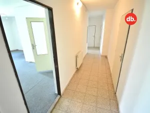 Pronájem bytu 2+kk, Toužim, Farní, 40 m2