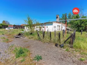 Prodej komerčního pozemku, Kryry, 5. května, 8787 m2