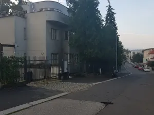 Pronájem bytu 1+kk, Praha - Podolí, Na Podkovce, 20 m2