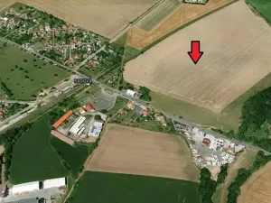 Prodej podílu pole, Sadová, 1144 m2
