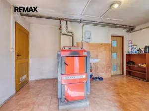 Prodej rodinného domu, Pernarec, 220 m2