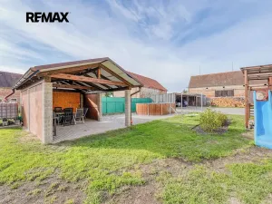 Prodej rodinného domu, Pernarec, 220 m2